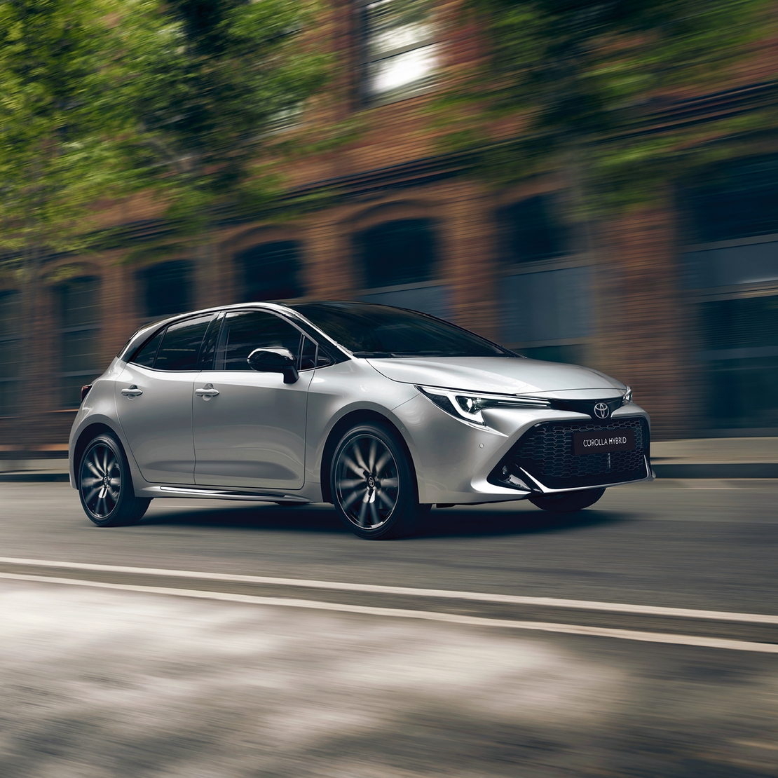 Toyota_CorollaHB_PFL_SL1_1280x1280